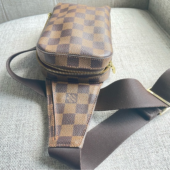 Louis Vuitton Handbags - Authentic Louis Vuitton Geronimo